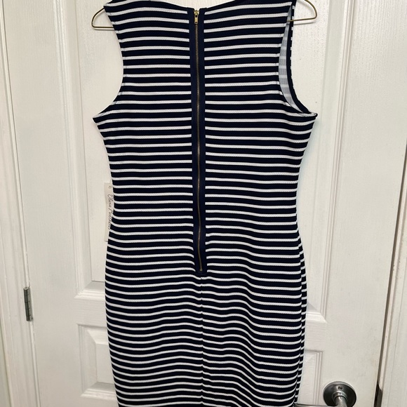 Olivia Matthews Navy Blue/Ivory Striped Stretchy Sleeveless Dress Size 8. NWT! - Picture 5 of 5